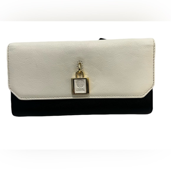 👛 Vince Camuto VC-Heidi-CH Wallet | Black & Vanilla Colorblock - Picture 1 of 8